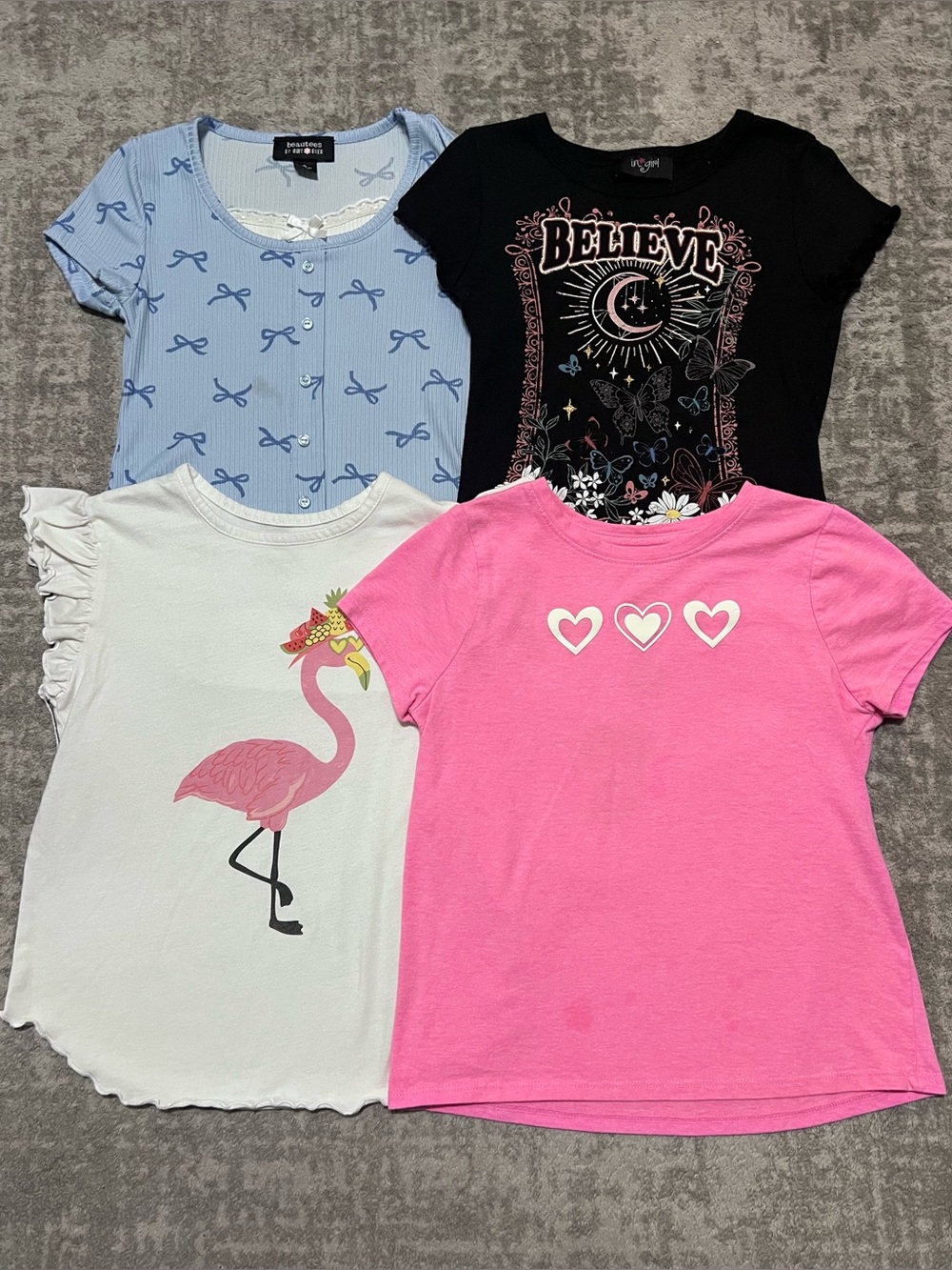 🔥4/20! 4 girls short sleeve shirts. Size XS 4/5